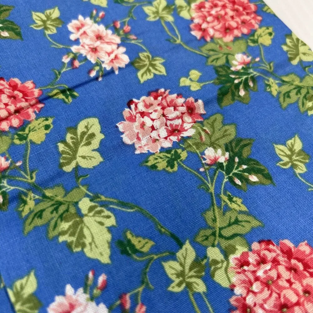 Waverly Inspirations Floral Blue Cotton Quilting Fabric Crafts 44